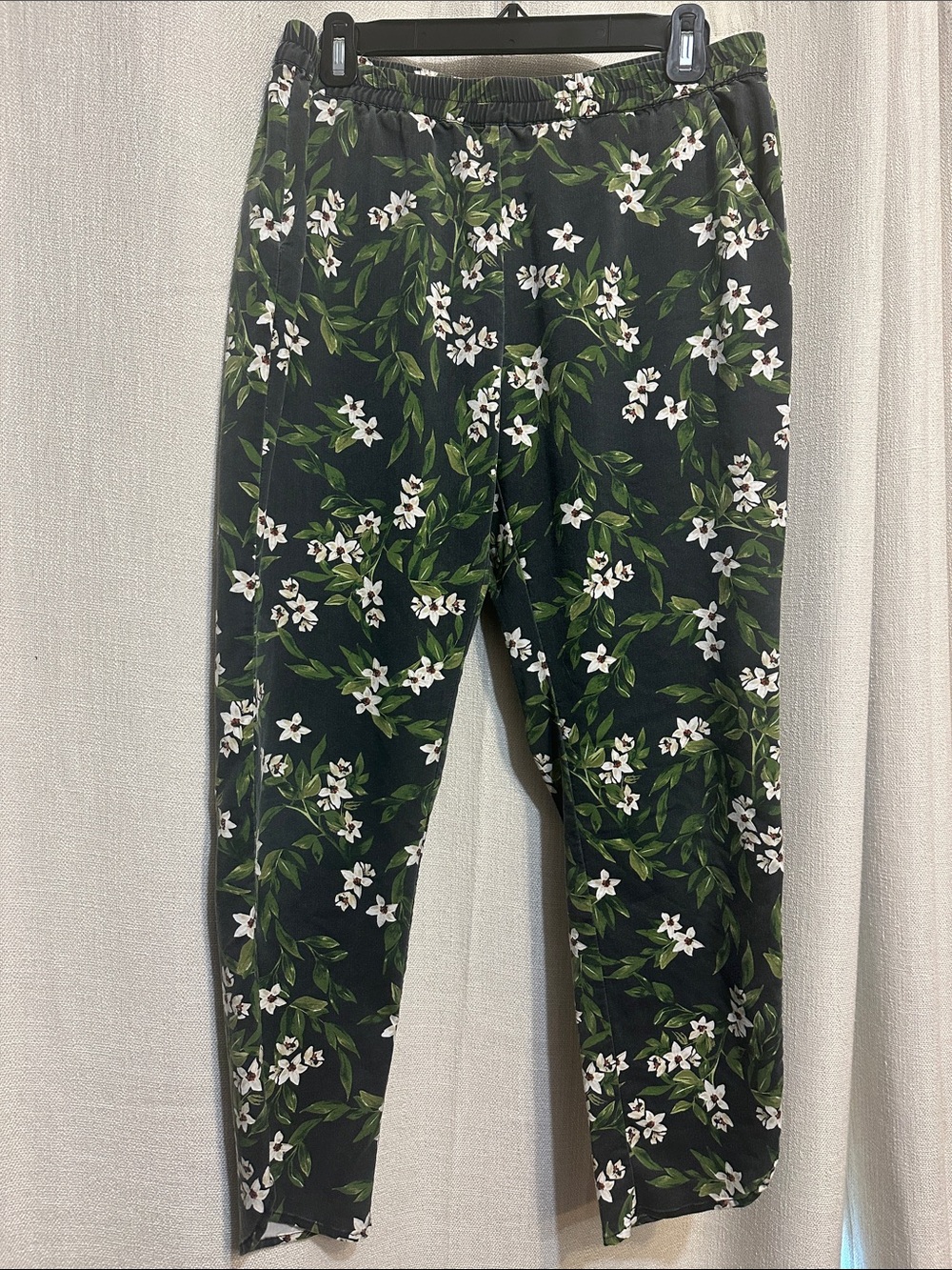 Marine Layer Black Floral Cropped Pants with White & Green Print